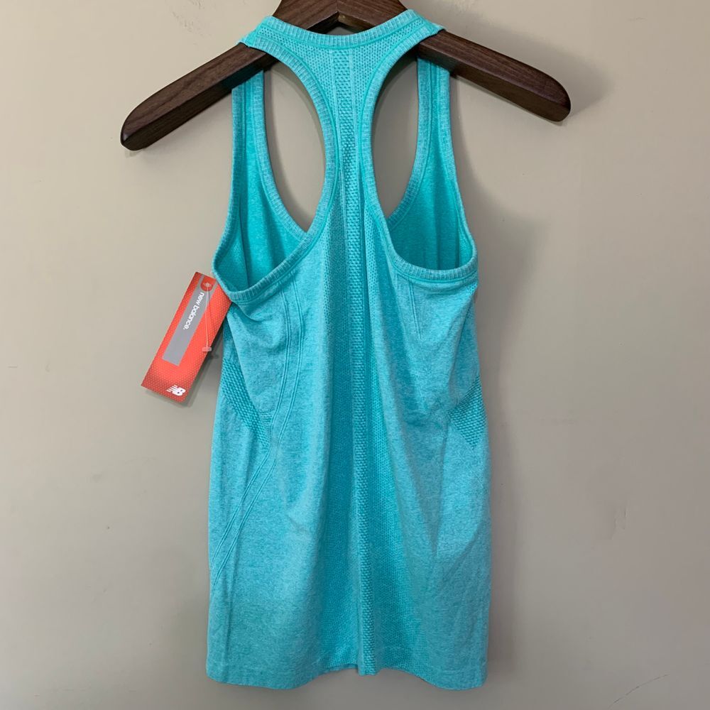 New Balance Blue Tank Size Large NWT - Picture 2 of 5